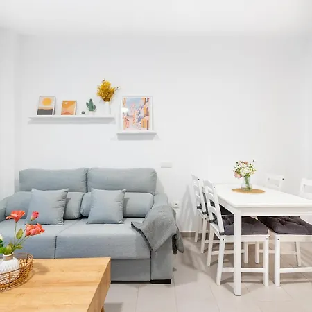Wintowinrentals Superb New-Look Apartment Málaga Esterno foto