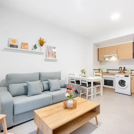 Wintowinrentals Superb New-Look Apartment Málaga Esterno foto